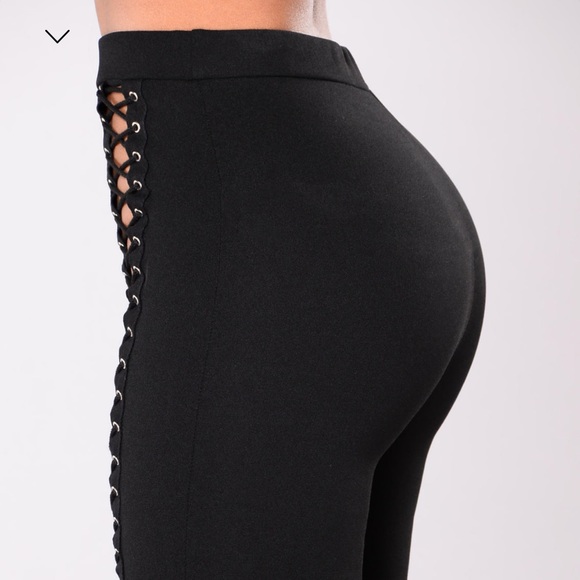 Hillcrest Biker Shorts✨Black✨ - Picture 3 of 7